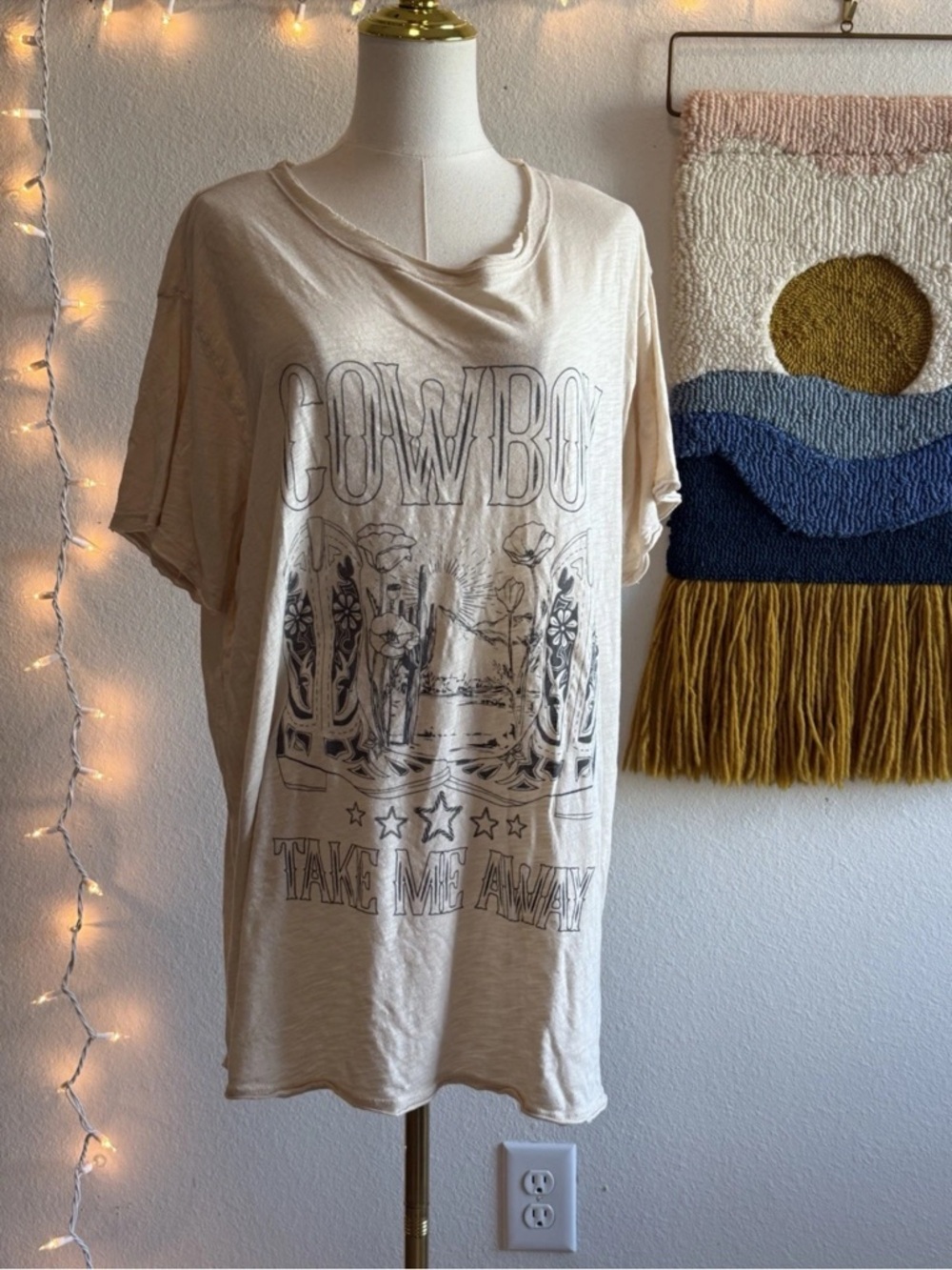 Show Me Your Mumu Travis Tee Take Me Home Cowgirls Graphic T-shirt Size S